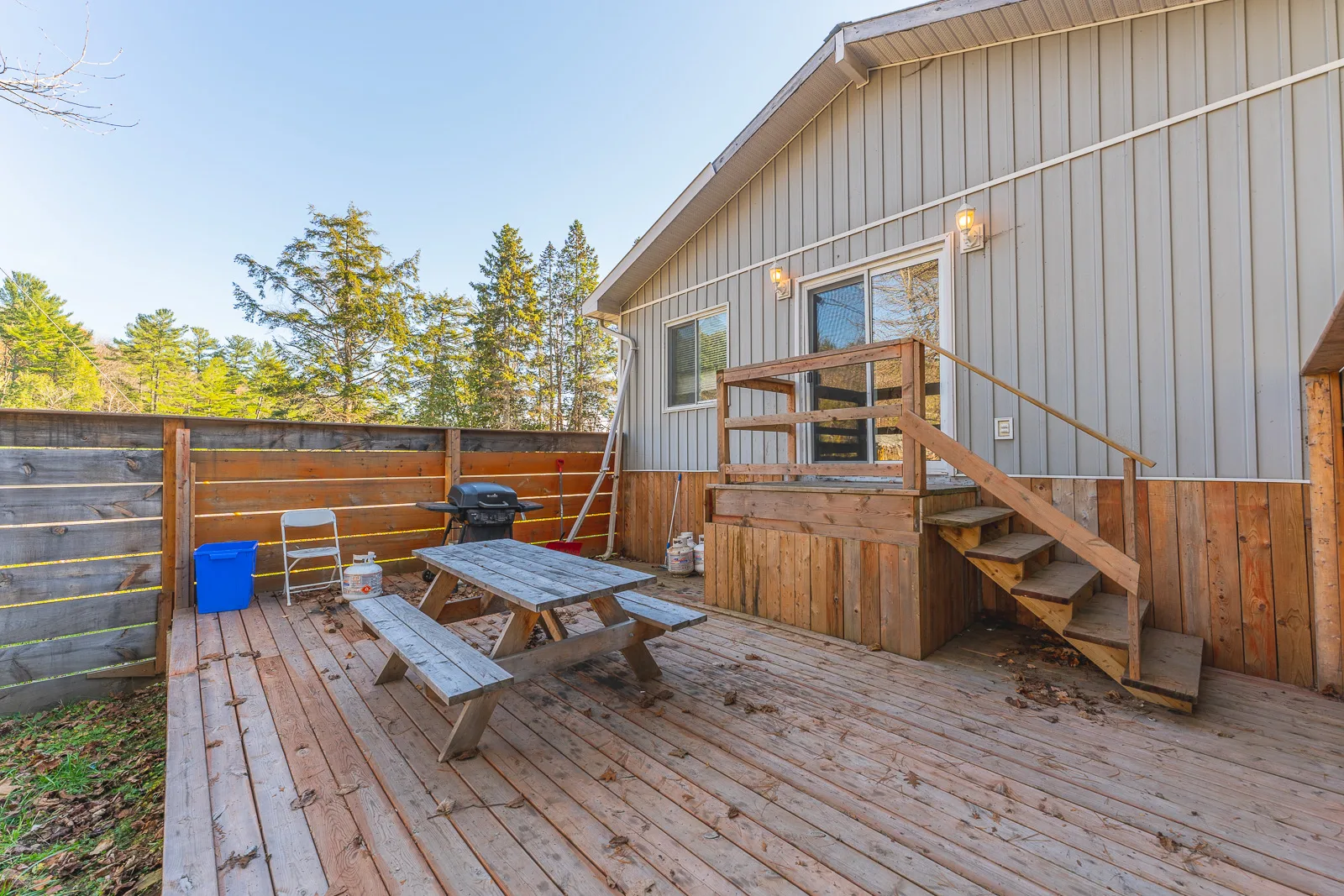 Humming Bird Five Bedroom Lake Front House at Twin Lakes Resort